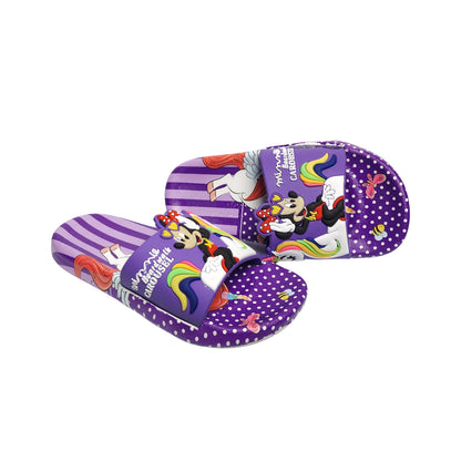 Add a touch of magic to your child's every step with the Unicorn EVR Slides. Perfect for the young dreamer, these slides are designed to keep little feet cozy and stylish all day long.